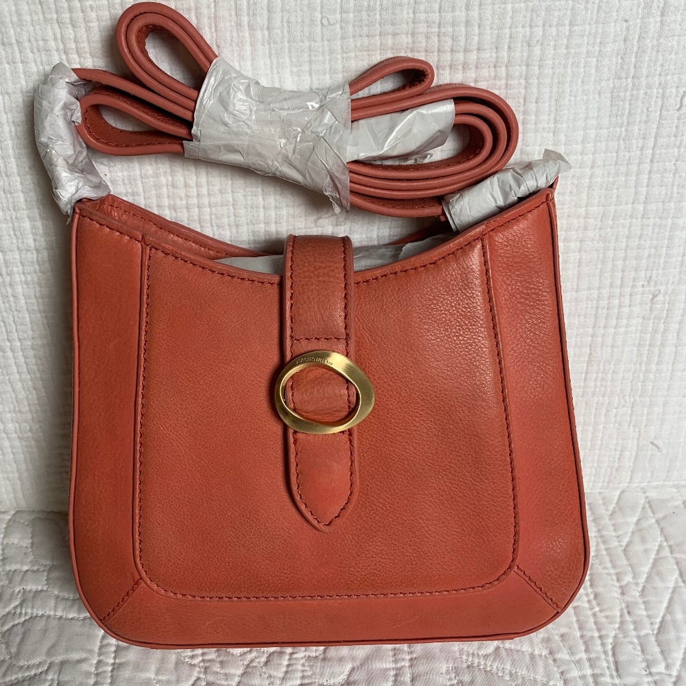 Coral Vintage style Antonio Melani bag NWOT crossbody